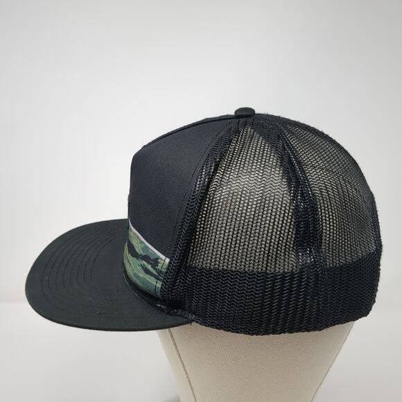 O'Neill Snapback Trucker Hat Black One Size Adjustable Mesh Back Authentic Camo - Picture 3 of 9